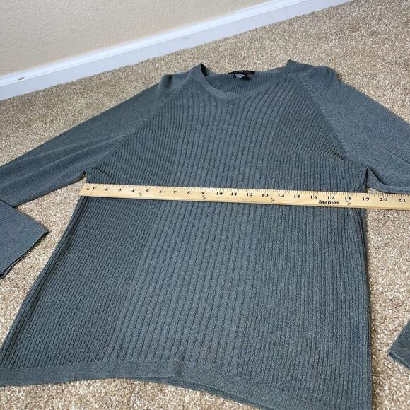 Kenneth Cole top sweater V-neck gray stretch long sleeve ribbed LG Nylon/wool - Picture 3 of 8